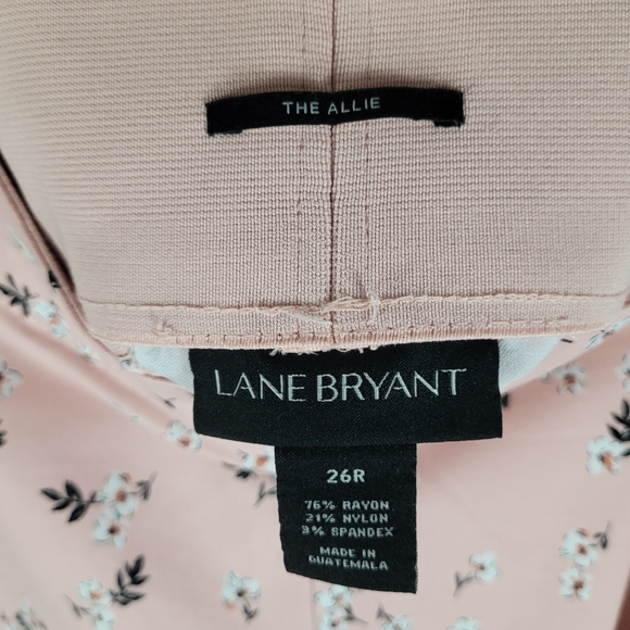 LANE BRYANT | The Allie floral stretch cropped pants - Picture 5 of 7